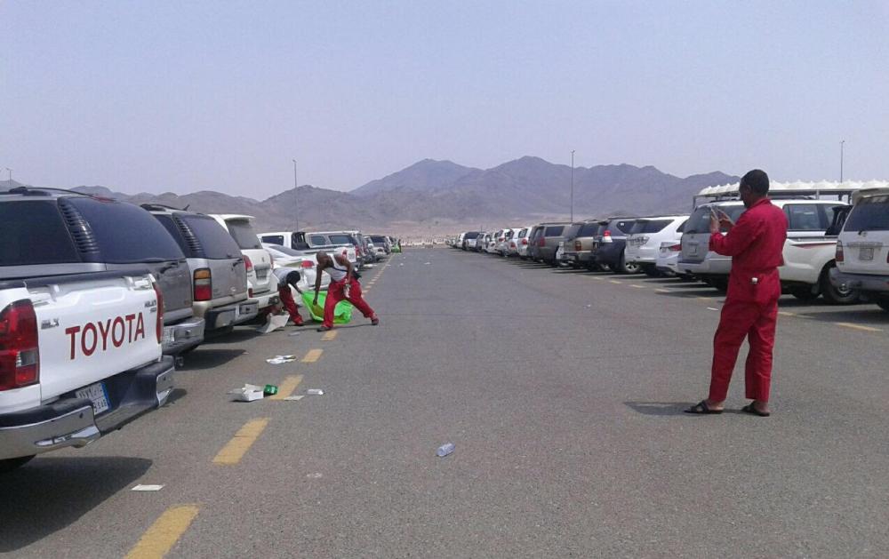 Al-Sahwqiya Municipality cleaning campaign