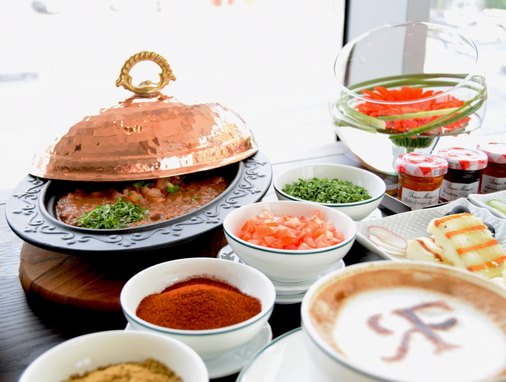 Assila Hotel’s ‘Twenty Four’
restaurant launches new 
Hejazi and Italian themes