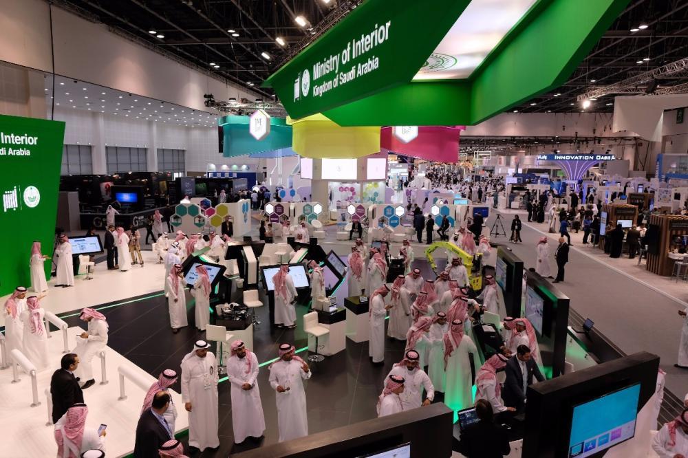 Interior to digitize more services