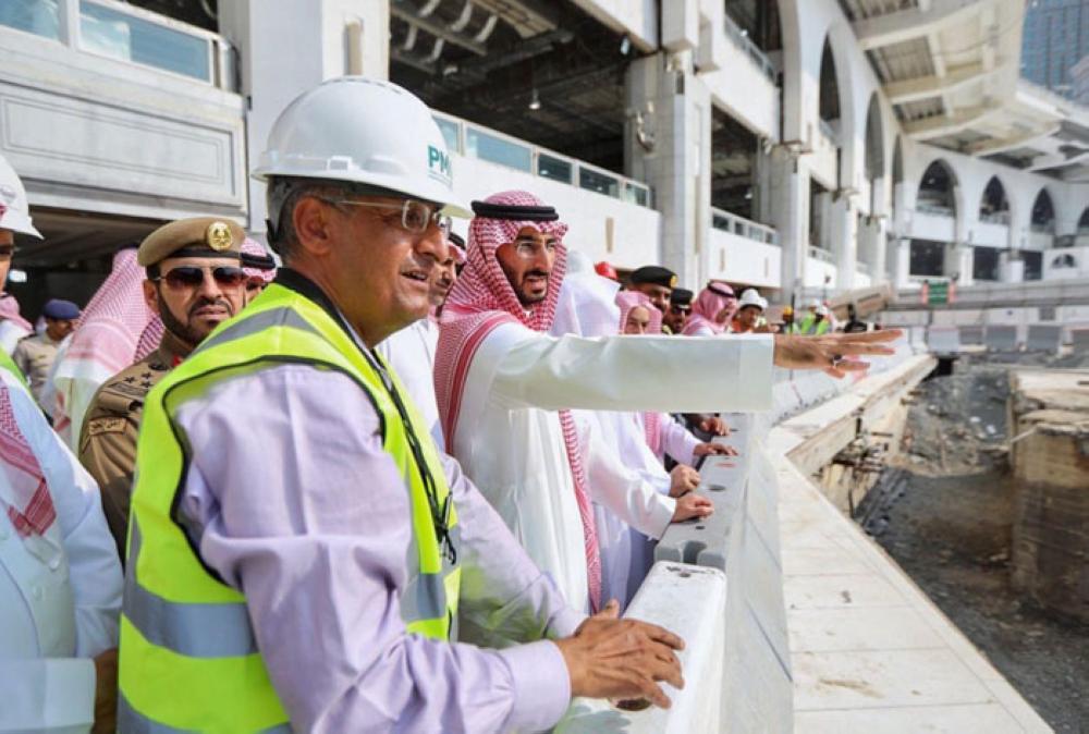 Deputy Emir of Makkah inspects Zamzam well restoration project