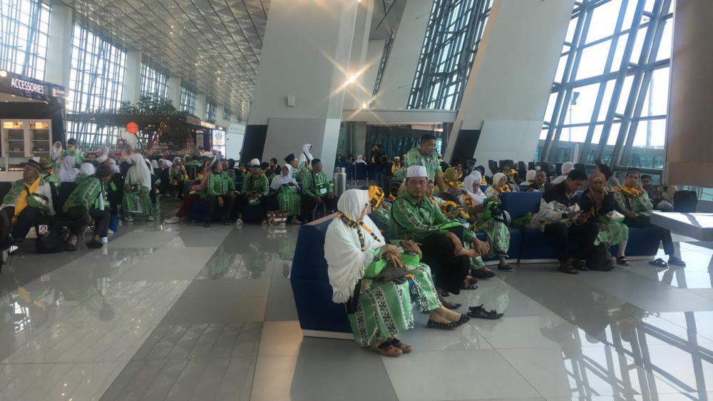 A million Indonesians to perform Umrah this season