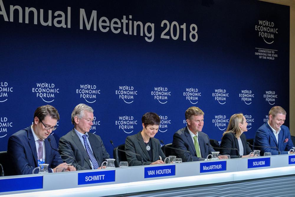 Frans van Houten, Peter Lacy, Ellen MacArthur,  Erik Solheim and Georg Schmitt speak during the Session Rethinking the Modern Consumption Economy at the World Economic Forum in Davos. — WEF photo