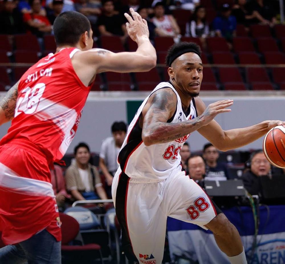 Alaska clobbers Phoenix for 5th straight win