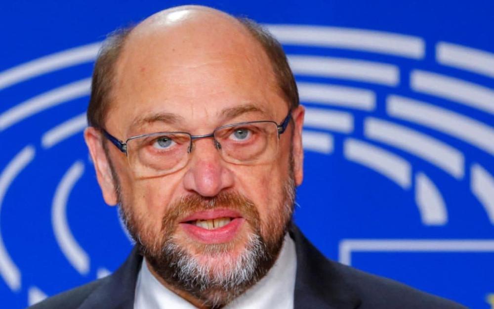 After riding high in the opinion polls when he first took the helm of the SPD last year and inspired a wave of new party memberships, support for martin Schulz has slumped to an all-time low.