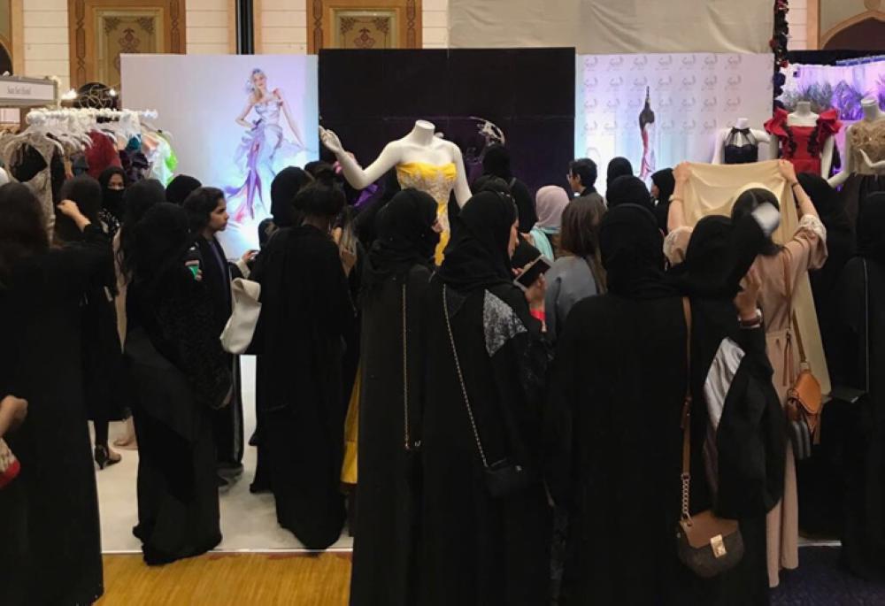 Hundreds of blushing brides flock to Jeddah bridal show