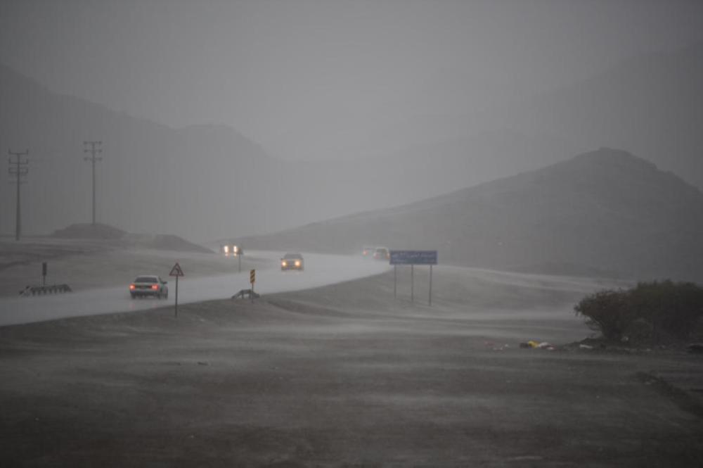 Hailstorms, thundershowers in Madinah