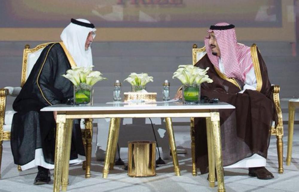 King Salman honors winners of King Faisal Prize