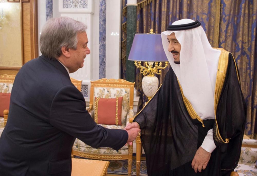 Custodian of the Two Holy Mosques King Salman received at Al-Yamamah Palace in Riyadh on Tuesday Secretary General of the United Nations Antonio Guterres. The UN secretary general thanked the King for Saudi Arabia’s humanitarian contributions in the world and its support and funding for the humanitarian response plan in Yemen. — SPA