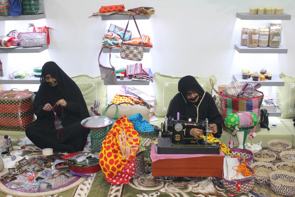 The elderly weave their magic at Sharjah Heritage Days