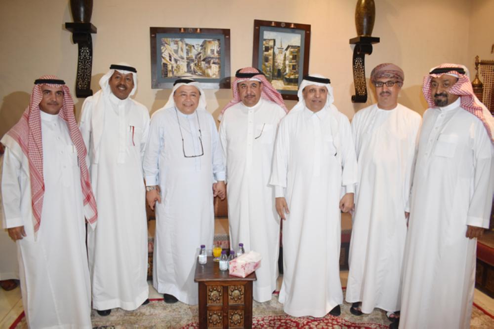 Al-Nefaie marks Ramadan with dignitaries