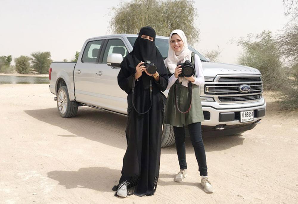 A Saudi female beginner 
driver intimation with cars