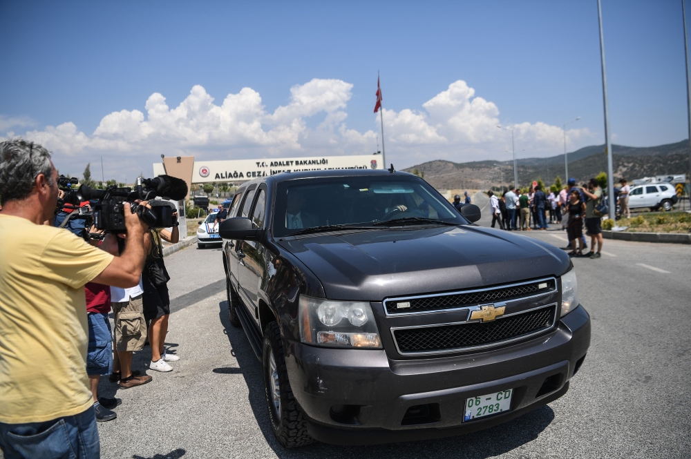 A convoy of US diplomatic vehicles leaves after the trial of US Pastor Andrew Brunson who is detained in Turkey for over a year on Terror charges, in Aliaga, north of Izmir, Turkey, on Wednesday. — AFP
