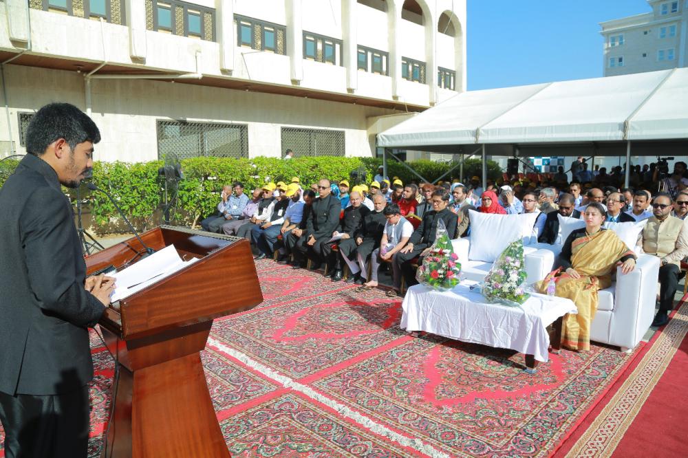 Indian Consul General Md. Noor Rahman Sheikh inaugurates the Khadi Exhibition in Jeddah.