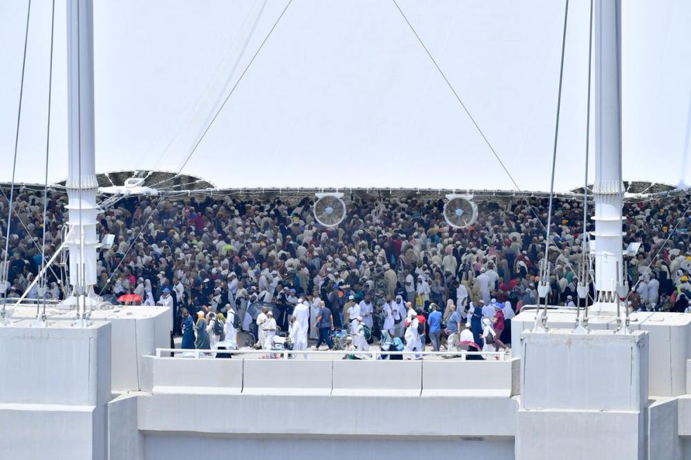 On second Tashriq day, pilgrims stone the Satan and leave Mina for Makkah