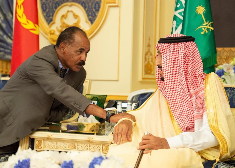 Custodian of the Two Holy Mosques King Salman, Eritrean President Isaias Afwerki (to the right of the King) and Ethiopian Prime Minister Abiy Ahmed Ali stand for a photo after the signing ceremony in Jeddah on Sunday. Crown Prince Muhammad Bin Salman, deputy premier and minister of defense, UN Secretary General Antonio Guterres and UAE Minister of Foreign and International Cooperation Sheikh Abdullah Bin Zayed Al-Nahayan are also seen in the photo. — SPA