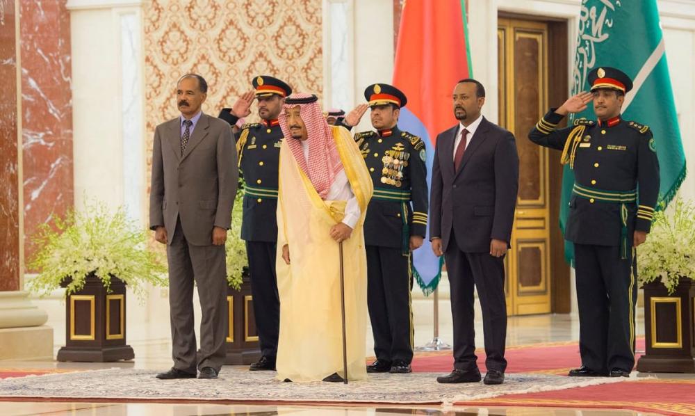 Custodian of the Two Holy Mosques King Salman, Eritrean President Isaias Afwerki (to the right of the King) and Ethiopian Prime Minister Abiy Ahmed Ali stand for a photo after the signing ceremony in Jeddah on Sunday. Crown Prince Muhammad Bin Salman, deputy premier and minister of defense, UN Secretary General Antonio Guterres and UAE Minister of Foreign and International Cooperation Sheikh Abdullah Bin Zayed Al-Nahayan are also seen in the photo. — SPA