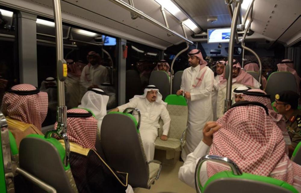 

Riyadh Emir Prince Faisal Bin Bandar inspects the new coaches for the bus network project on Monday. — SPA
