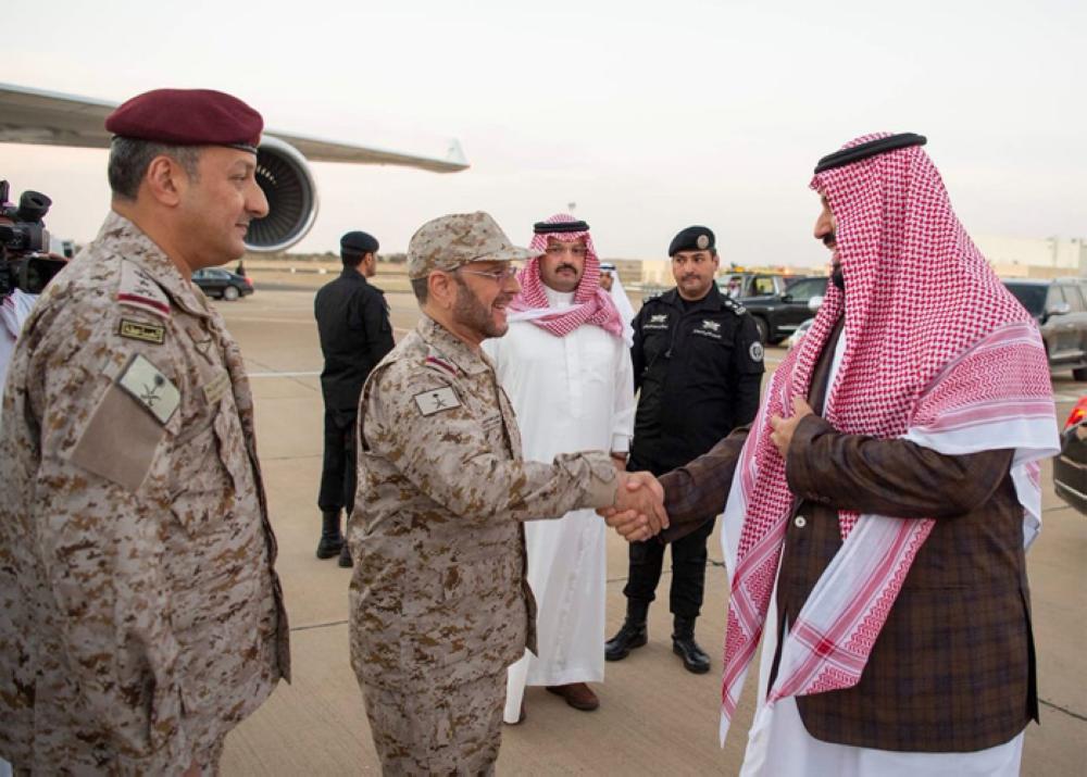 Kuwaiti Emir receives Crown Prince, hosts dinner banquet in his honor