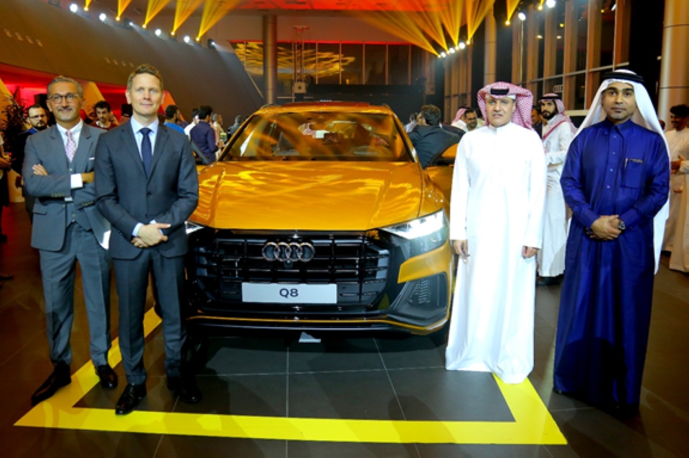 Mohammed Wajih Sharbatly, CEO of Al Nahla Group,  with other executives, during the launch of the all-new Audi Q8 at Audi – SAMACO