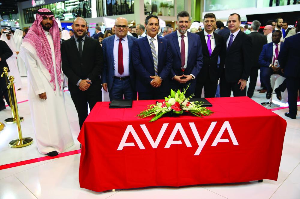 



Avaya and Smart Link sign a Memorandum of Understanding