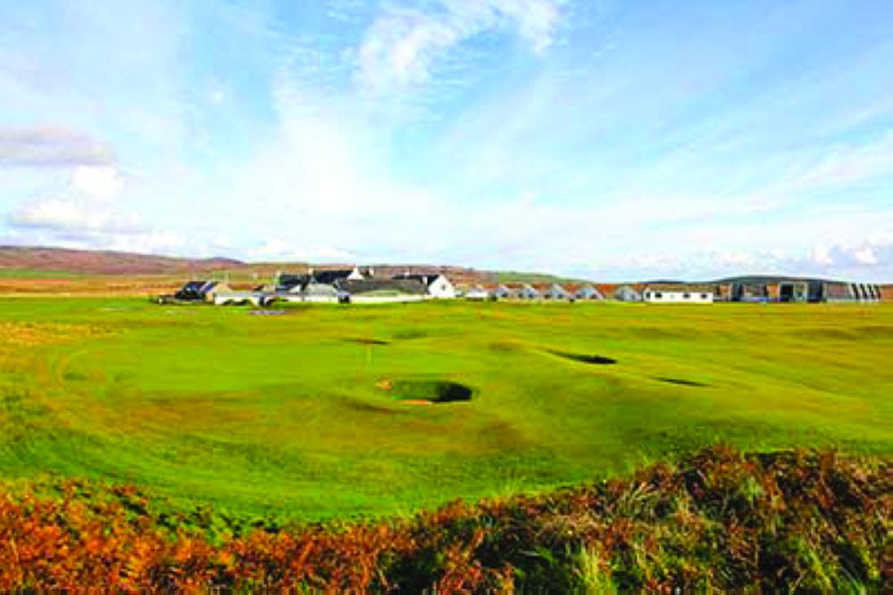 


The  Machrie  Hotel  and  Links  on  Islay