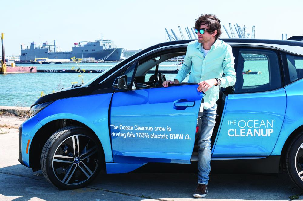 BMW i provides 
mobility solution to
The Ocean Cleanup
