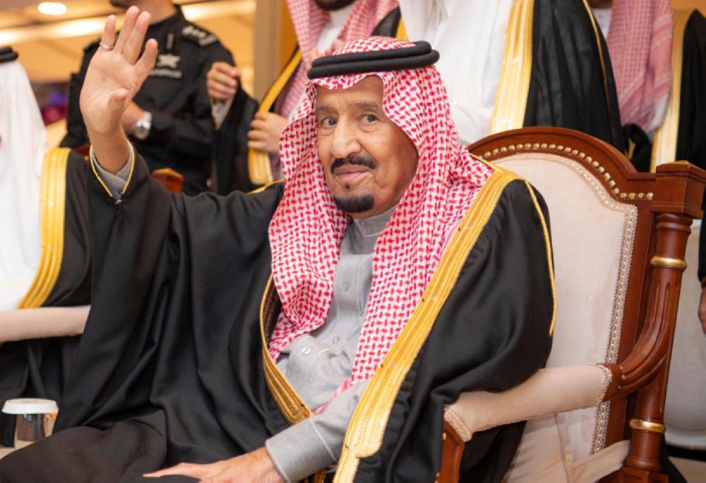 Rousing welcome for King in Qassim; SR16 billion projects to be launched