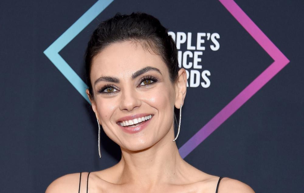 Mila Kunis, Comedy Movie Star of 2018, at the People's Choice Awards 2018 at Barker Hangar in Santa Monica, California. — AFP

== FOR NEWSPAPERS, INTERNET, TELCOS & TELEVISION USE ONLY ==