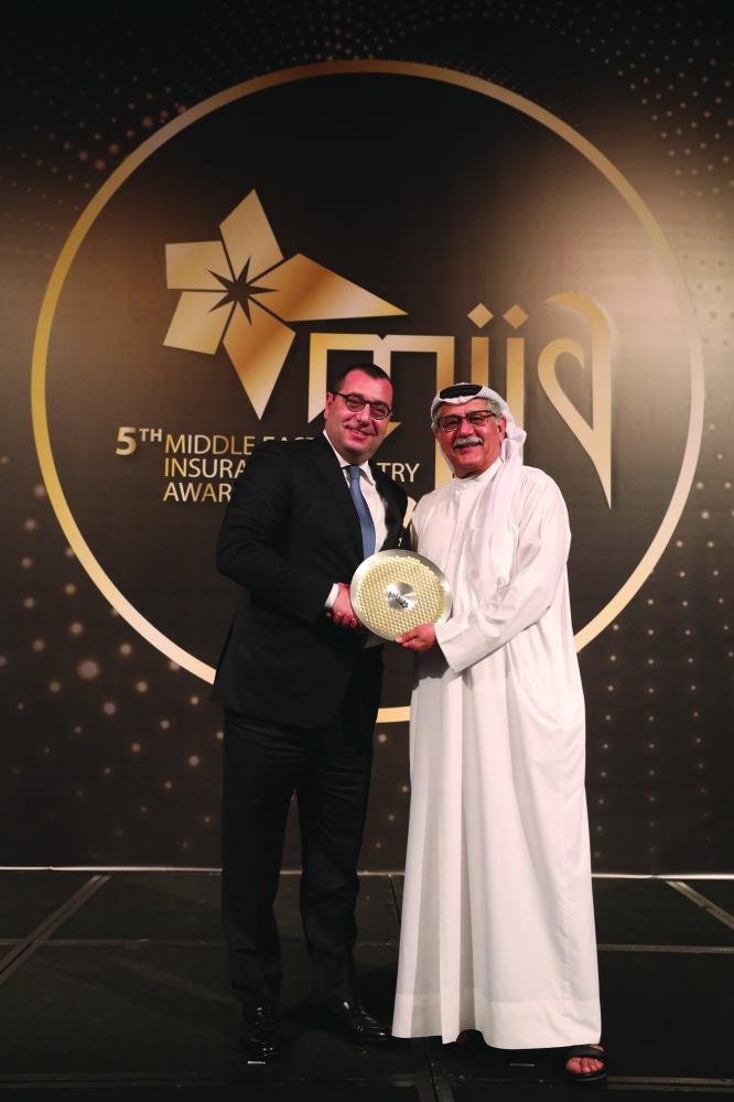 


Farid Chedid receives the award at MIIA gala event
