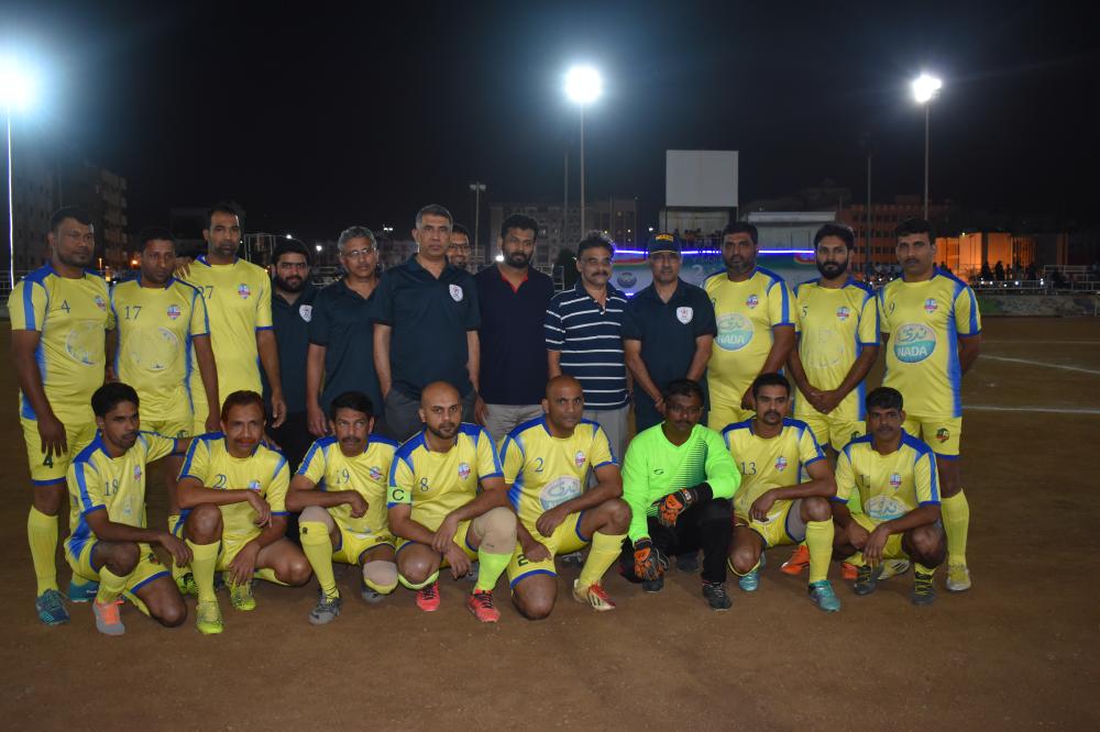 Blasters FC with guests and officials