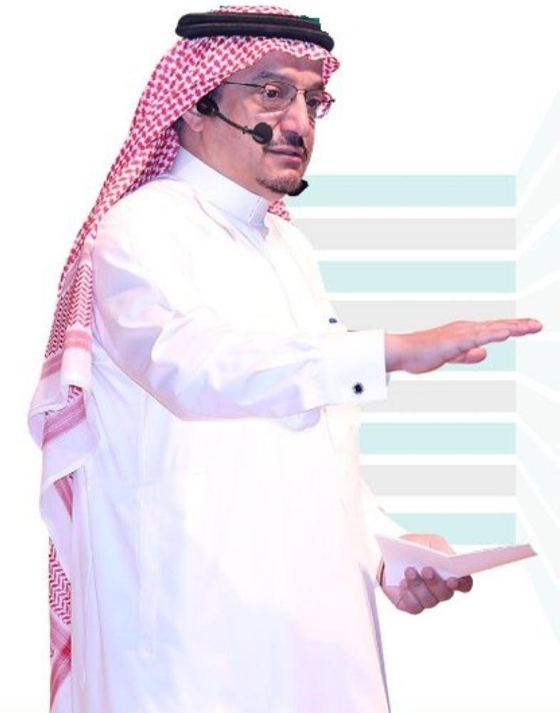 


Minister of Education Hamad Bin Mohammed Al-Asheikh speaks at a workshop for educators at King Abdulaziz University in Jeddah in Jeddah on Saturday.