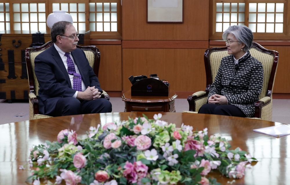Timothy Betts, acting deputy assistant secretary and senior advisor for security negotiations and agreements in the US Department of State, listens to South Korean Foreign Minister Kang Kyung-wha (right) during their meeting at Foreign Ministry in Seoul, Sunday. — AFP
