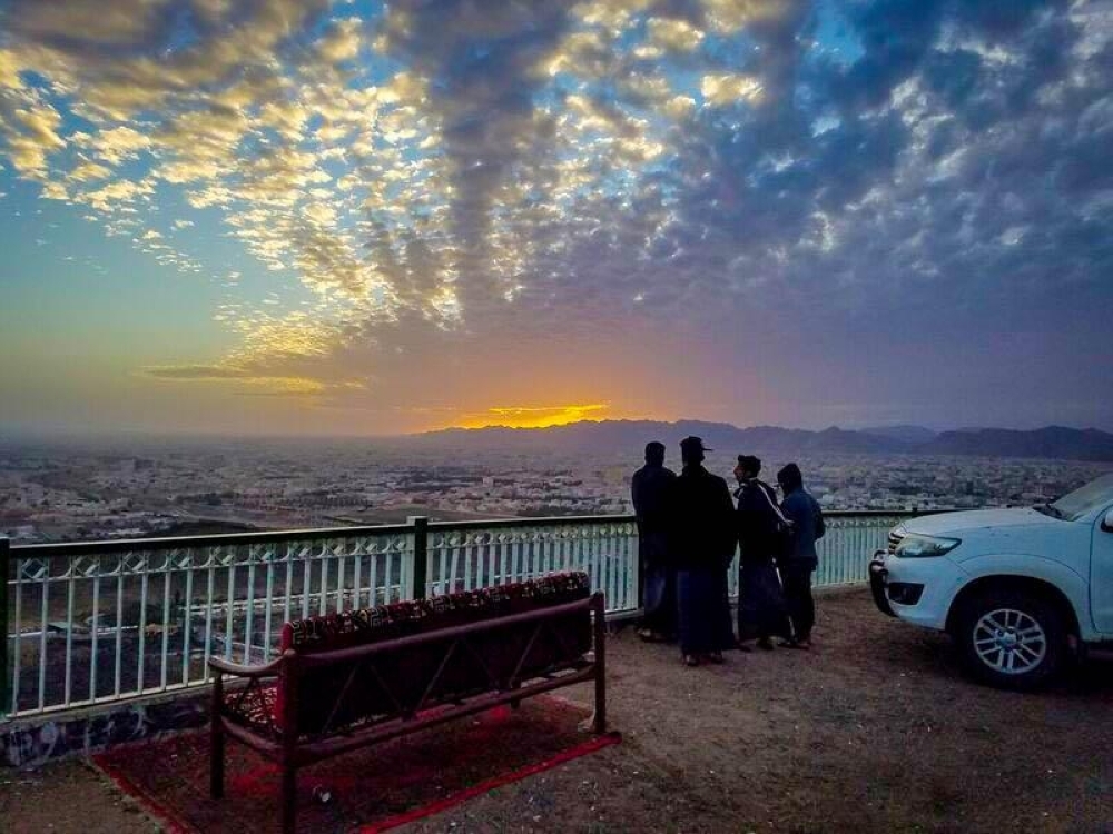 


Homes and businesses atop Faifa Mountain, east of Jazan. — Photo courtesy: Andrew Leber