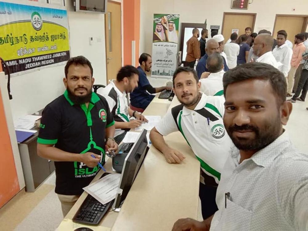 Expatriates donate blood in Jeddah