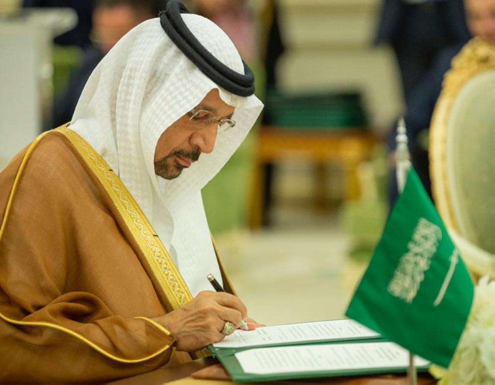 Custodian of the Two Holy Mosques King Salman receiving Prime Minister of Iraq Adil Abdul-Mahdi at Al-Yamamah Palace in Riyadh on Wednesday. — SPA
