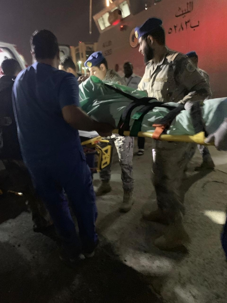 


The rescue team carries the French woman from the Border Guard vessel Al-Layth to an ambulance at Prince Mohammed Bin Naif air base in Jeddah.