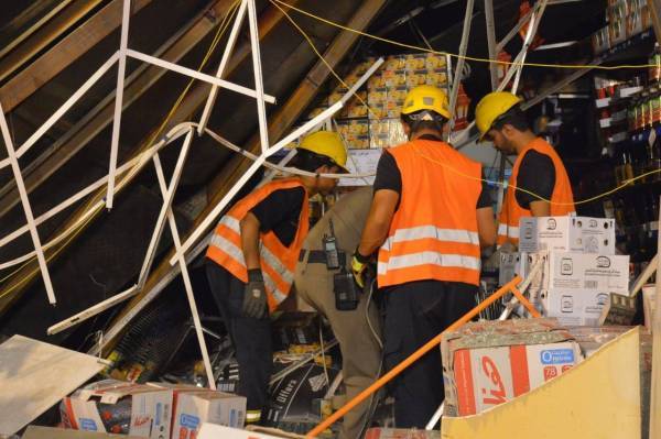 Shopper dies as roof of commercial center collapses on him