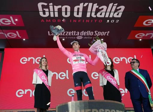 UAE Team Emirates rider Valerio Conti won the overall leader's pink jersey after the sixth stage of the Giro d'Italia on Thursday.