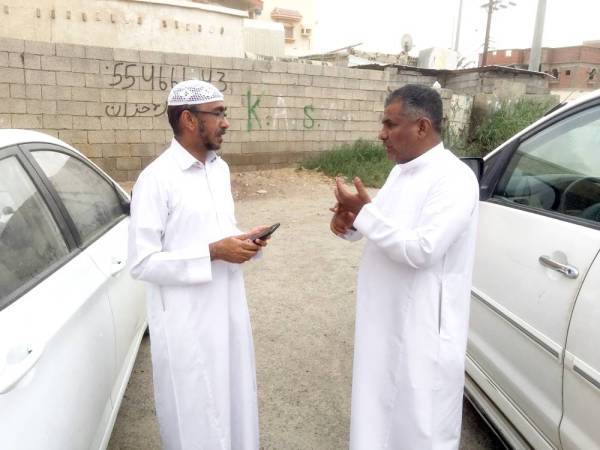 Missing Saudi student Qasim Addawi with his son.