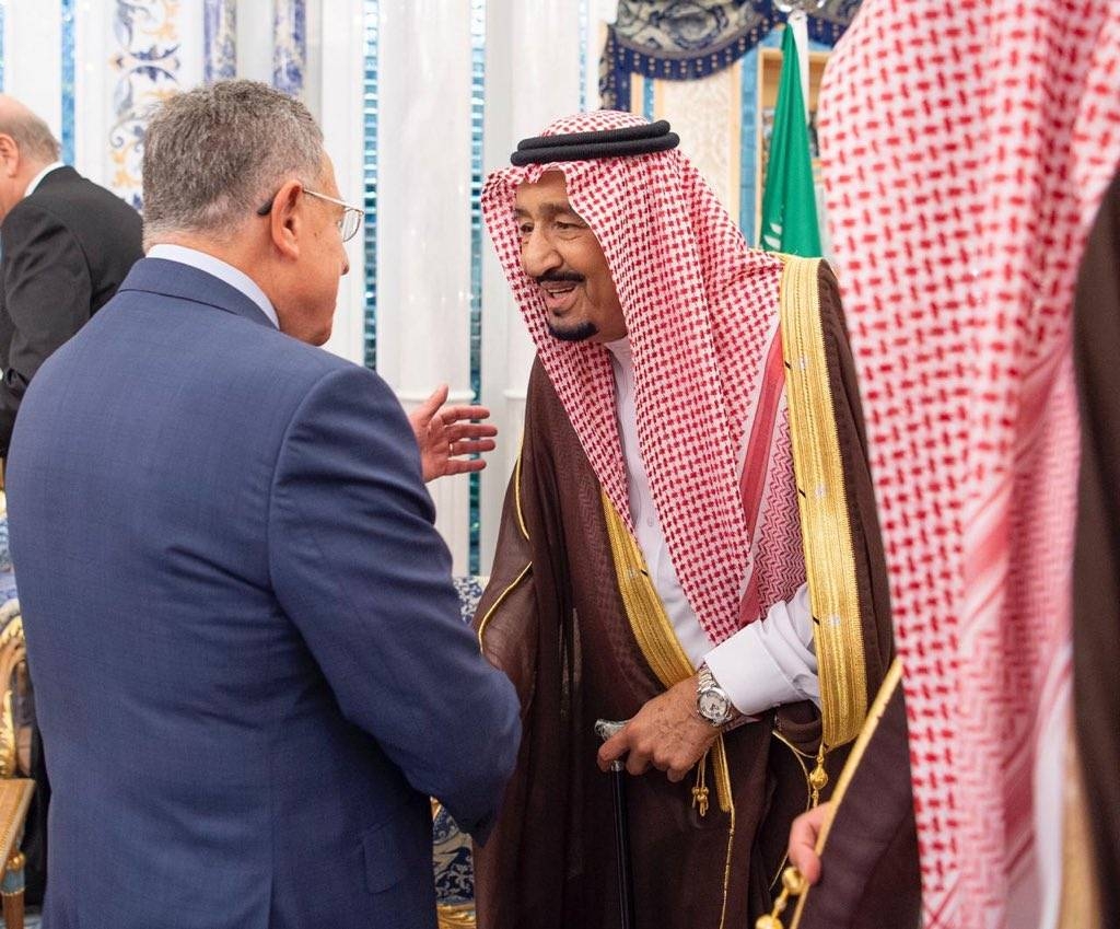 Custodian of the Two Holy Mosques King Salman receives Lebanese former prime ministers Najib Mikati, Fouad Siniora and Tammam Salam at Al Salam Palace in Jeddah on Monday. — SPA