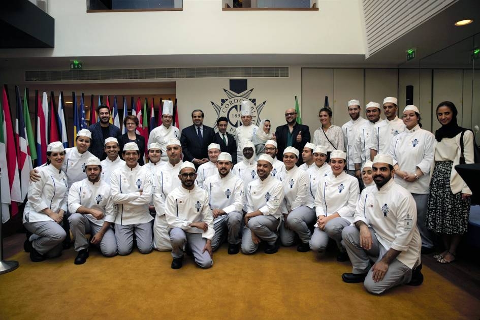 Budding Saudi chefs, a class of 30, make a happy picture at the Cordon Bleu culinary arts training institute, based in the 15th arrondissement of Paris. — Courtesy photo