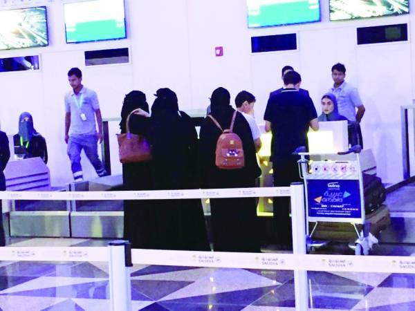 The new airport has an area of 810,000 sq. meters, 220 counters to serve passengers and 80 counters for self-service. — Okaz photo