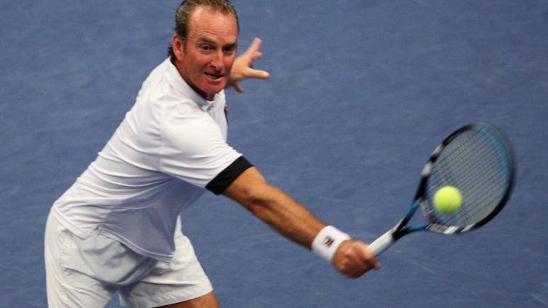 Australia's Peter McNamara in action during the group stage of the Black Rock Masters Tennis 2007 at Royal Albert Hall, in this 5 Dec. 2007 file photo. McNamara has died at the age of 64 after a quiet battle with cancer at his home in Germany on Saturday. — Reuters