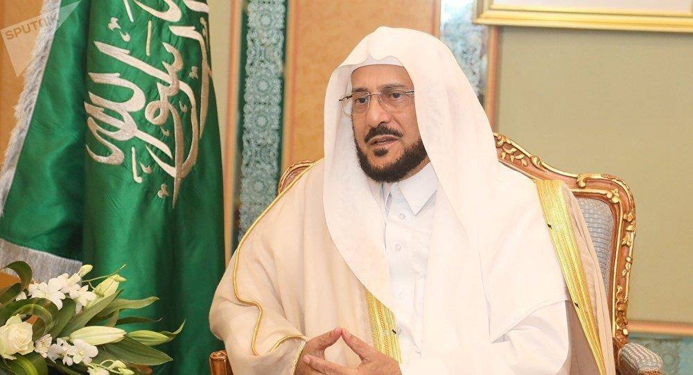 The Minister of Islamic Affairs, Call and Guidance Sheikh Dr. Abdullatif Bin Abdulaziz Al Al-Sheikh.