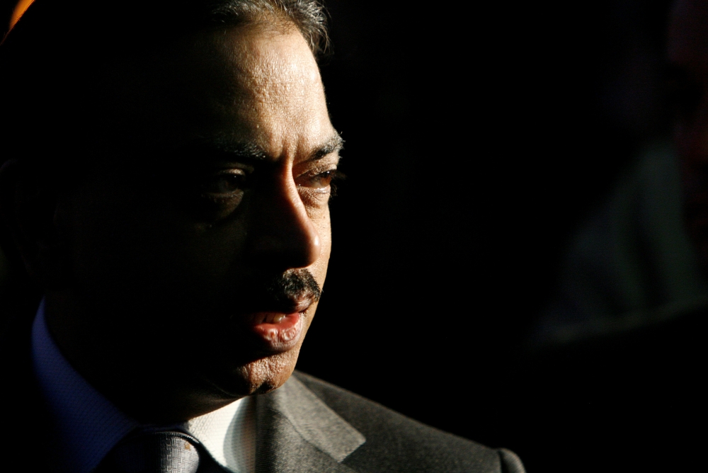 Pramod Mittal speaks during a news conference in Kremikovtzi, near Sofia, in this Feb. 1, 2008 file photo. — Reuters