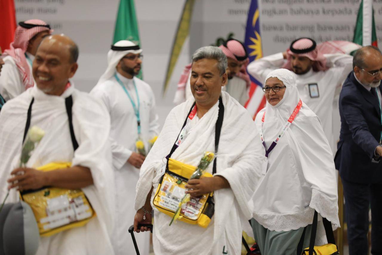 Malaysian pilgrims from Kuala Lumpur arriving for this year’s Haj season 