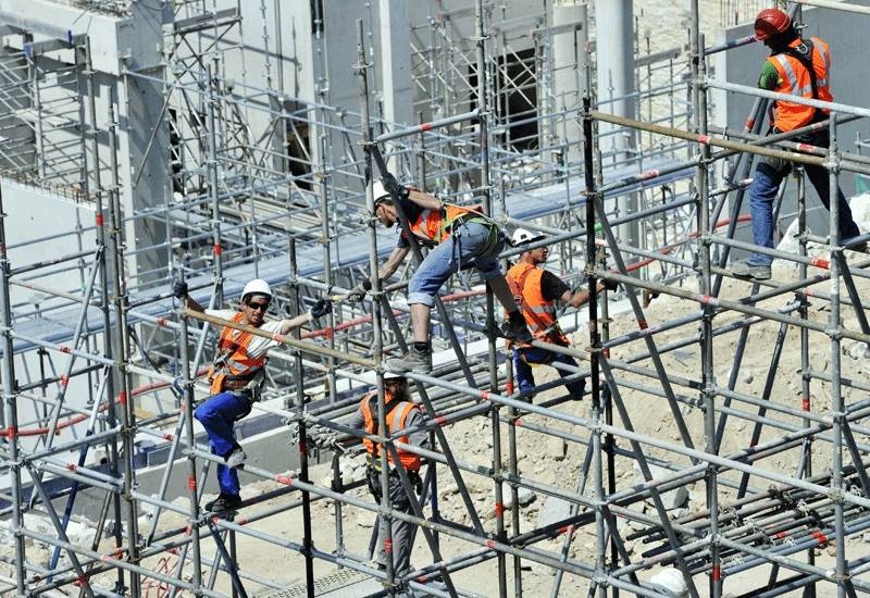 The employer has to organize working hours and rest periods during the day in a way so that the worker does not work more than five consecutive hours without a break for rest, prayer and food. — Courtesy photo