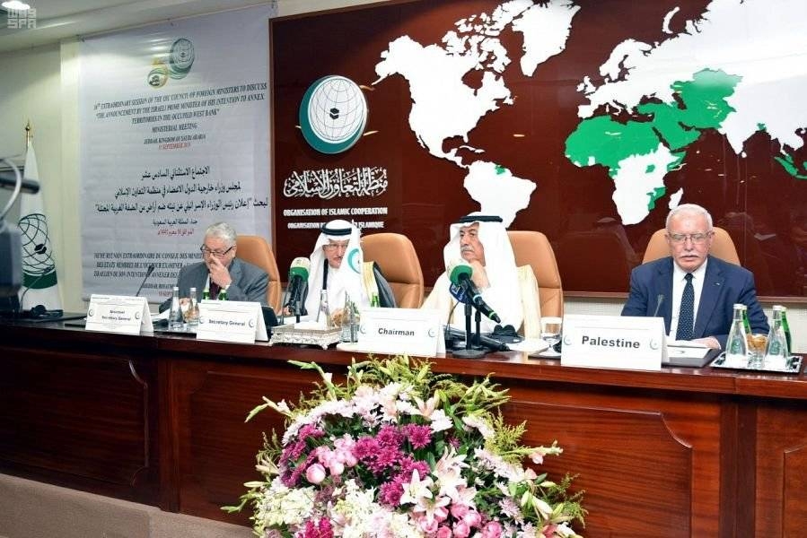 Foreign Minister Ibrahim Al-Assaf chairs the 16th extraordinary meeting of the OIC Countries in Jeddah on Sunday. — SPA