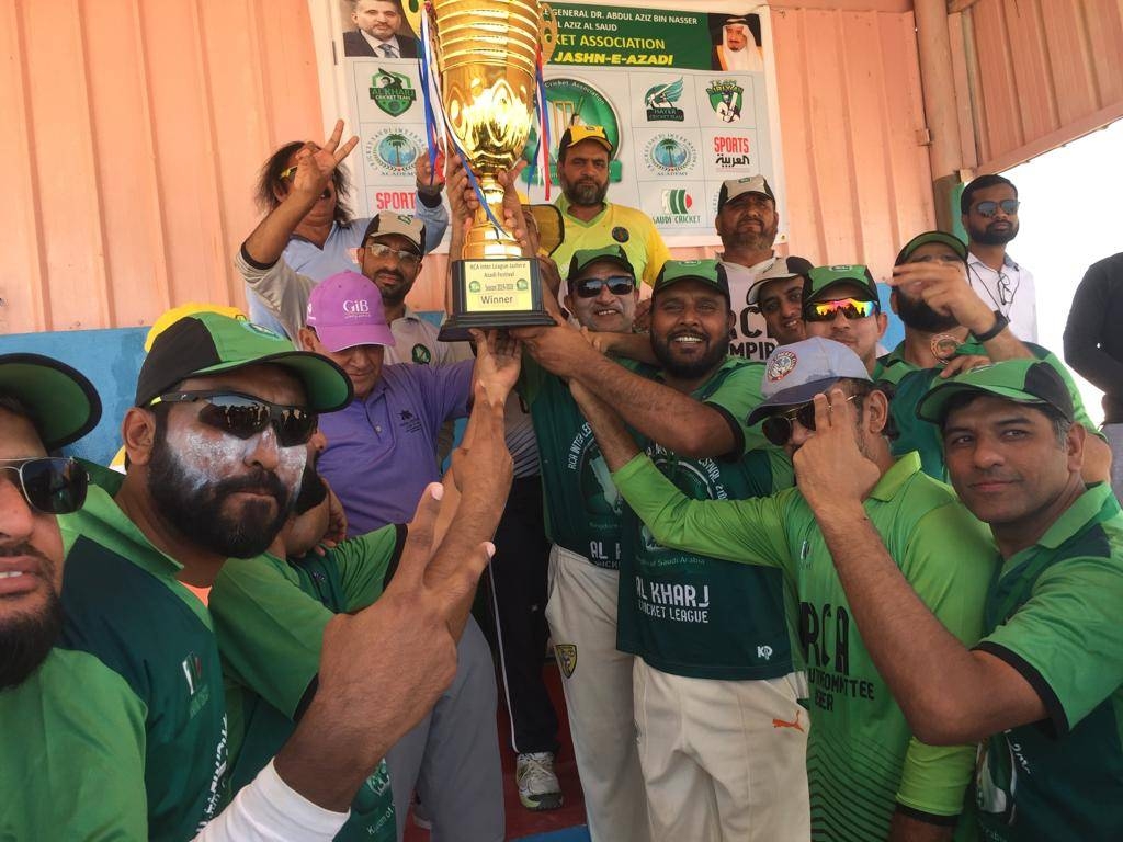 Champions Alkharaj League with RCA Executive Committee.