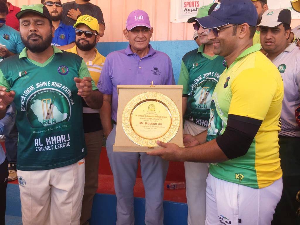Champions Alkharaj League with RCA Executive Committee.